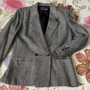 Women's Black and White Houndstooth Tailored Blazer